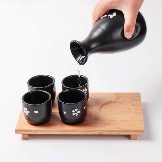 SAKE SERVING SET