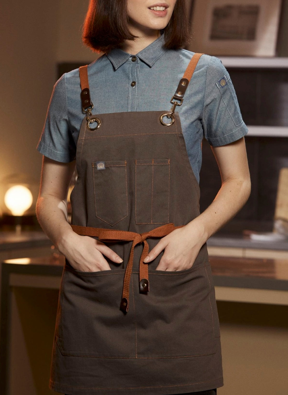 BARISTA APRON - LEATHER STARP